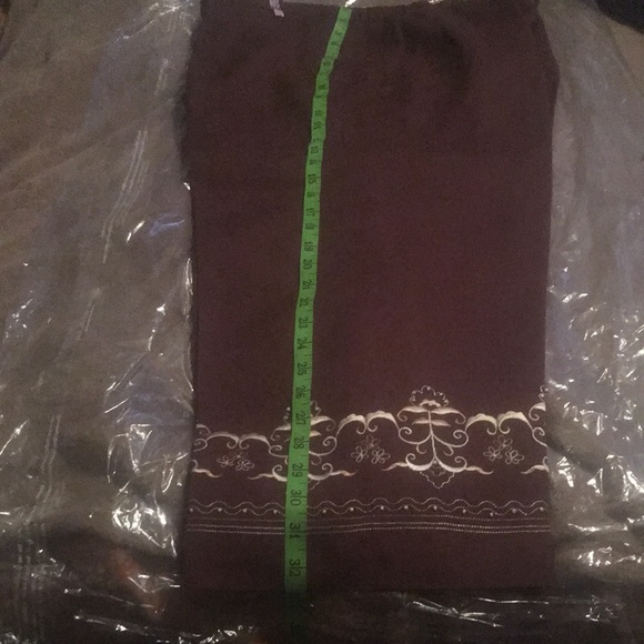 Studio I size 16, 2 piece pant suit - Picture 9 of 12